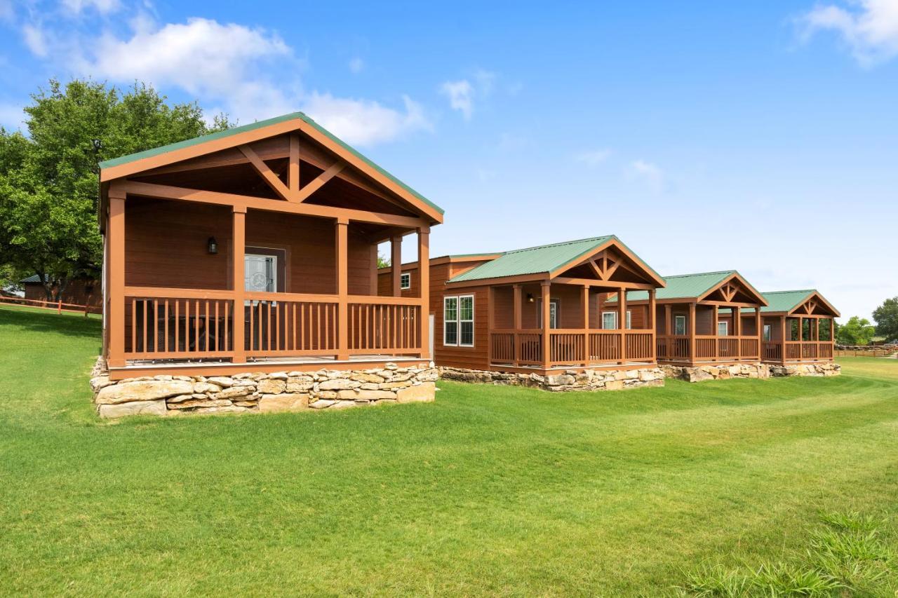 Hotel The Hideout Golf Club & Lake Brownwood